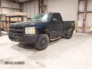 2008 Chevrolet Silverado 1500 1LT with VIN 1GCEK14038Z264630, listed as a IAAI auction lot 41568850 with 167,456 mi miles and . Bid and sale history available at DreamBid. Image 2.