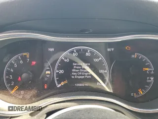 2017 Jeep Grand Cherokee Limited с VIN 1C4RJEBG3HC634232, выставлен на аукционе Copart как лот 59809905 с пробегом 125 900 миль миль и Списание • Salvage title. История ставок и продаж доступна на DreamBid. Изображение 9.