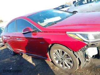 2016 Hyundai Sonata Hybrid Limited with VIN KMHE34L14GA017151, listed as a IAAI auction lot 41636602 with 170,050 mi miles. Bid and sale history available at carsss.com. Image 14.