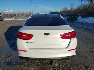 2015 Kia Optima SX Turbo with VIN 5XXGR4A67FG355530, listed as a IAAI auction lot 41442418 with 67,080 mi miles. Bid and sale history available at carsss.com. Image 16.