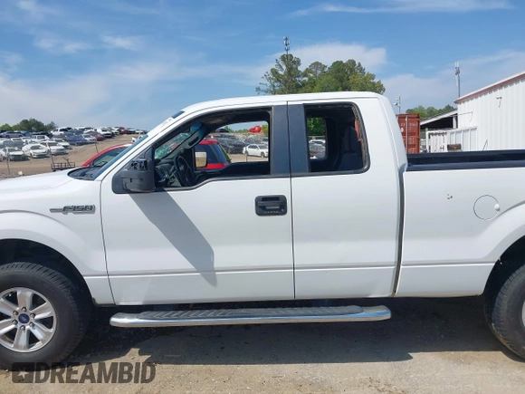 2013 Ford F-150 XL с VIN 1FTFX1EF3DFB70851, выставлен на аукционе IAAI как лот 42067353 с пробегом 150 304 миль миль и . История ставок и продаж доступна на DreamBid. Изображение 14.