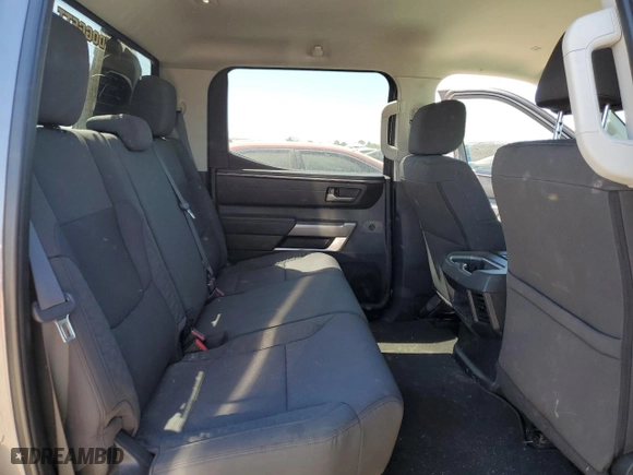 2022 Toyota Tundra 4WD SR5 with VIN 5TFLA5DB2NX011633, listed as a Copart auction lot 49884535 with 60,354 mi miles and Salvage Title. Bid and sale history available at carsss.com. Image 10.
