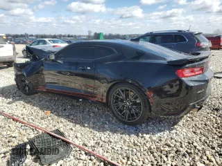 2018 Chevrolet Camaro ZL1 with VIN 1G1FK1R61J0152283, listed as a Copart auction lot 50151475 with 34,325 mi miles and Clean Title. Bid and sale history available at DreamBid. Image 2.