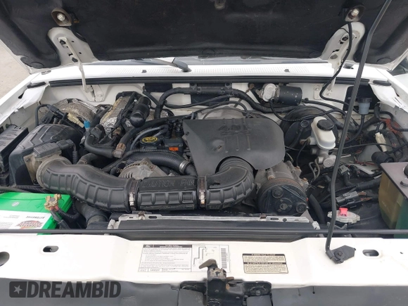 1992 Ford Explorer XL with VIN 1FMDU32X3NUD22144, listed as a IAAI auction lot 42355356 with 107,047 mi miles and . Bid and sale history available at DreamBid. Image 10.