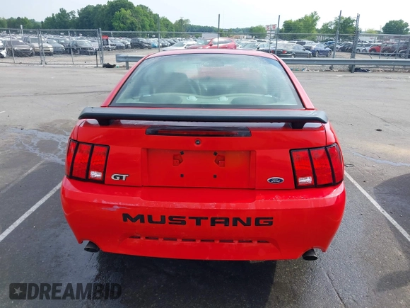 2002 Ford Mustang GT Deluxe z VIN 1FAFP42X32F161388, wystawiony jako IAAI lot #42271266 z przebiegiem 140 821 mil mil oraz . Historia ofert i sprzedaży dostępna na DreamBid. Obrazek 16.