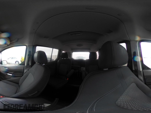 2019 Ford Transit Connect XLT z VIN NM0GE9F22K1427591, wystawiony jako IAAI lot #41833323 z przebiegiem 67 267 mil mil oraz . Historia ofert i sprzedaży dostępna na DreamBid. Obrazek 19.