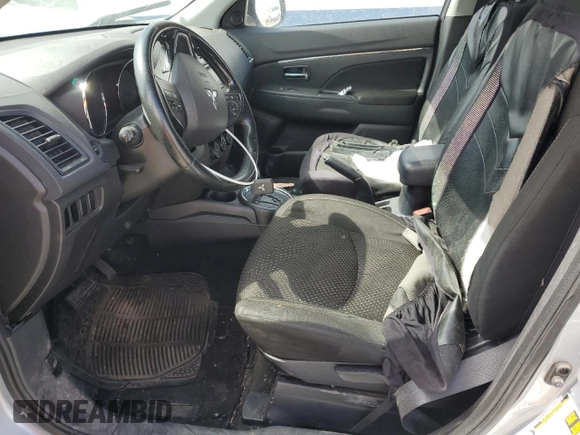 2016 Mitsubishi Outlander ES z VIN JA4AP3AU0GZ049072, wystawiony jako Copart lot #50887785 z przebiegiem 196 419 mil mil oraz Szkoda całkowita • Salvage title. Historia ofert i sprzedaży dostępna na DreamBid. Obrazek 7.
