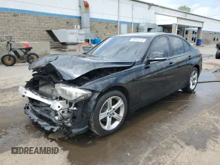 2014 BMW 3 Series 320i xDrive z VIN WBA3C3G51ENS69364, wystawiony jako Copart lot #58920115 z przebiegiem 117 209 mil mil oraz Szkoda całkowita • Salvage title. Historia ofert i sprzedaży dostępna na DreamBid. Obrazek 1.