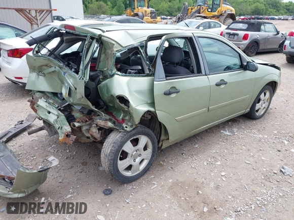 2007 Ford Focus S z VIN 1FAHP37N47W278284, wystawiony jako IAAI lot #42246383 z przebiegiem 164 830 mil mil oraz . Historia ofert i sprzedaży dostępna na DreamBid. Obrazek 4.