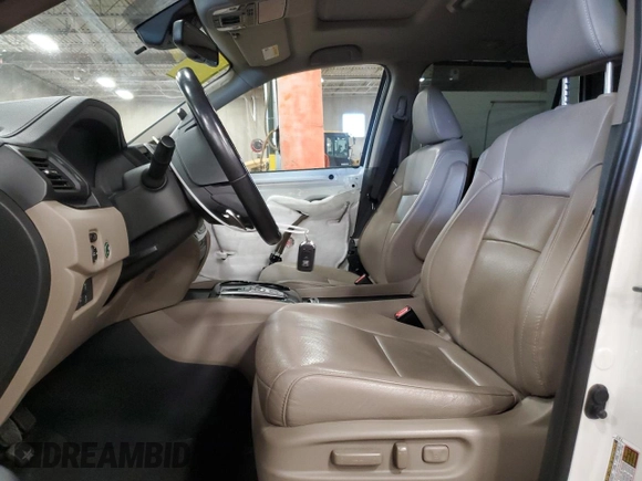 2017 Honda Pilot Elite with VIN 5FNYF6H05HB042234, listed as a Copart auction lot 51813235 with 124,950 mi miles and Salvage Title. Bid and sale history available at DreamBid. Image 7.