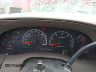 2000 Ford F-150 XL с VIN 1FTRX18W8YNB08110, выставлен на аукционе IAAI как лот 41701007 с пробегом 92 783 миль миль и . История ставок и продаж доступна на DreamBid. Изображение 7.