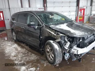 2018 Chrysler Pacifica Touring Plus with VIN 2C4RC1FG2JR197902, listed as a IAAI auction lot 41619848 with 67,094 mi miles and . Bid and sale history available at DreamBid. Image 1.