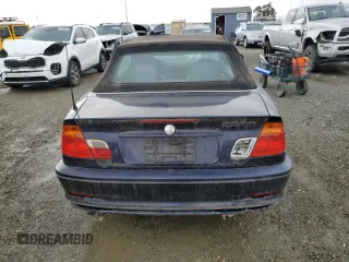 2001 BMW 3 Series 325Ci with VIN WBABS33471JY55113, listed as a Copart auction lot 78753424 with 183,793 mi miles and Clean Title. Bid and sale history available at carsss.com. Image 6.