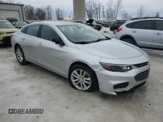 2018 Chevrolet Malibu LT z VIN 1G1ZD5ST3JF175186, wystawiony jako Copart lot #43927695 z przebiegiem 142 644 mil mil oraz Czysty tytuł • Clean title. Historia ofert i sprzedaży dostępna na DreamBid. Obrazek 4.