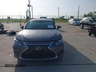 2020 Lexus ES 350 Ultra Luxury with VIN 58ACZ1B13LU079910, listed as a IAAI auction lot 42480934 with 50,092 mi miles and . Bid and sale history available at DreamBid. Image 12.