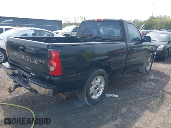 2006 Chevrolet Silverado 1500 Work Truck with VIN 1GCEC14X06Z104048, listed as a IAAI auction lot 42070486 with 194,347 mi miles. Bid and sale history available at carsss.com. Image 4.