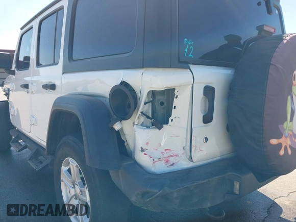 2020 Jeep Wrangler Unlimited Sport S z VIN 1C4HJXDN2LW138980, wystawiony jako IAAI lot #42086095 z przebiegiem 58 735 mil mil oraz . Historia ofert i sprzedaży dostępna na DreamBid. Obrazek 6.