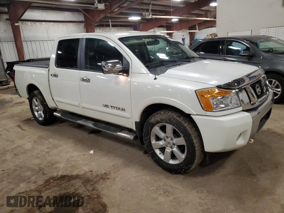 2015 Nissan Titan SV with VIN 1N6AA0EC1FN513139, listed as a Copart auction lot 44137415 with 114,842 mi miles and Clean title. Bid and sale history available at DreamBid. Image 4.