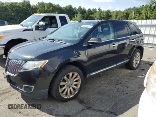 2013 Lincoln MKX with VIN 2LMDJ8JK9DBL13338, listed as a Copart auction lot 68213674 with 178,071 mi miles and Clean Title. Bid and sale history available at carsss.com. Image 1.