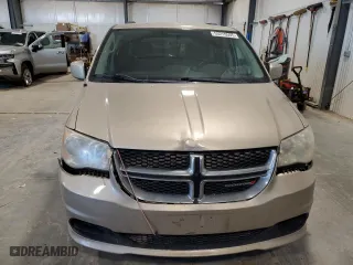 2014 Dodge Grand Caravan SXT 30th Anniversary with VIN 2C4RDGCGXER390325, listed as a Copart auction lot 53210555 with 92,045 mi miles and Clean Title. Bid and sale history available at carsss.com. Image 5.