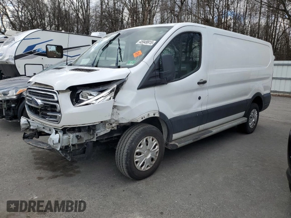 2018 Ford Transit with VIN 1FTYR1ZM1JKB16981, listed as a Copart auction lot 45949915 with 229,460 mi miles and Salvage title. Bid and sale history available at DreamBid. Image 1.