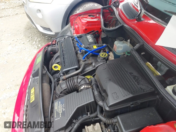 2006 MINI Hardtop with VIN WMWRC33596TK67276, listed as a IAAI auction lot 42488546 with 41,229 mi miles and . Bid and sale history available at DreamBid. Image 10.
