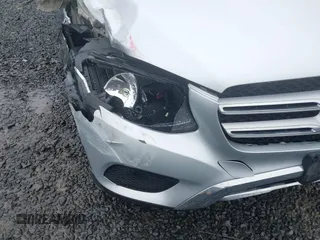 2016 Mercedes-Benz GLC with VIN WDC0G4KB8GF101046, listed as a IAAI auction lot 41846955 with 77,859 mi miles. Bid and sale history available at carsss.com. Image 19.