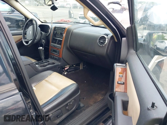 2008 Ford Explorer Eddie Bauer с VIN 1FMEU74E18UA93782, выставлен на аукционе IAAI как лот 42219971 с пробегом 166 273 миль миль и . История ставок и продаж доступна на DreamBid. Изображение 5.