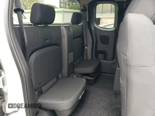 2024 Nissan Frontier S z VIN 1N6ED1CLXRN610829, wystawiony jako Copart lot #56381455 z przebiegiem 9 581 mil mil oraz Szkoda całkowita • Salvage title. Historia ofert i sprzedaży dostępna na DreamBid. Obrazek 10.