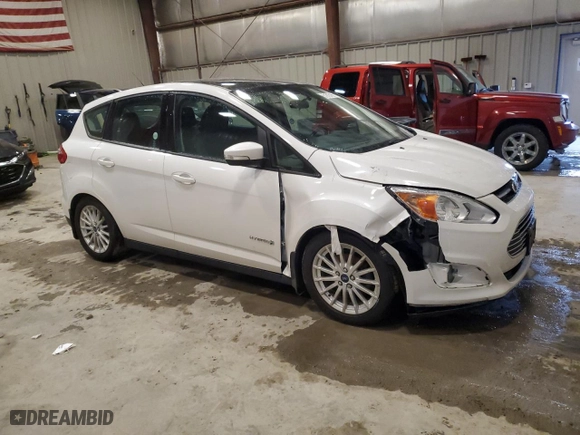 2013 Ford C-Max Hybrid SE with VIN 1FADP5AU5DL533662, listed as a Copart auction lot 51816185 with 125,475 mi miles and Clean Title. Bid and sale history available at carsss.com. Image 4.