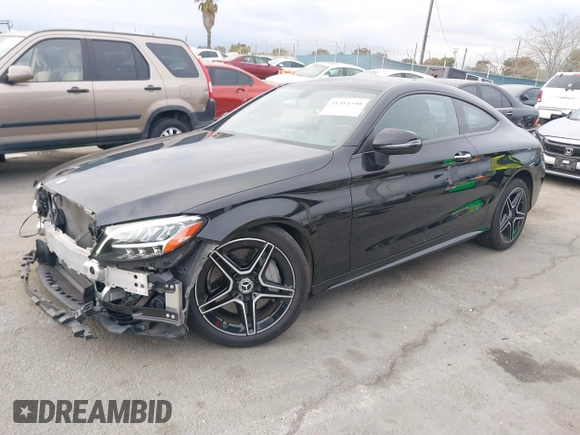 2020 Mercedes-Benz C 300 with VIN W1KWJ8DB7LF985843, listed as a IAAI auction lot 41484590 with 22,561 mi miles and . Bid and sale history available at DreamBid. Image 18.