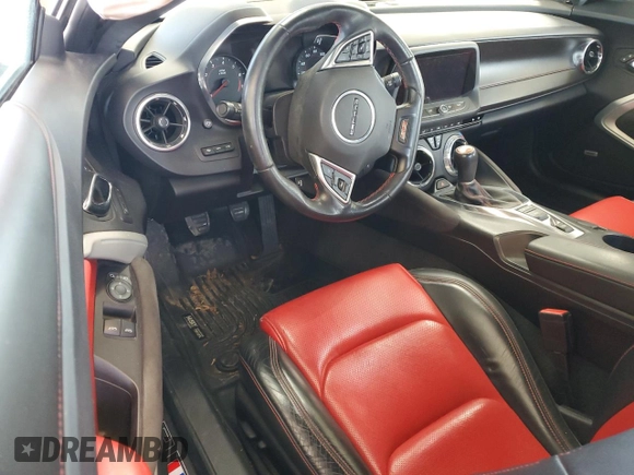 2016 Chevrolet Camaro 2SS z VIN 1G1FG1R78G0169861, wystawiony jako Copart lot #51366725 z przebiegiem 93 107 mil mil oraz Szkody całkowita. Historia ofert i sprzedaży dostępna na DreamBid. Obrazek 8.