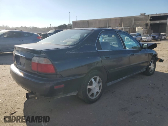 1997 Honda Accord LX with VIN 1HGCD5636VA053840, listed as a Copart auction lot 47129895 with 192,704 mi miles and Salvage Title. Bid and sale history available at carsss.com. Image 3.