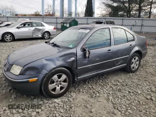 2004 Volkswagen Jetta Sedan GLS with VIN 3VWSA69M64M093685, listed as a Copart auction lot 81582084 with 119,870 mi miles and Salvage Title. Bid and sale history available at carsss.com. Image 1.