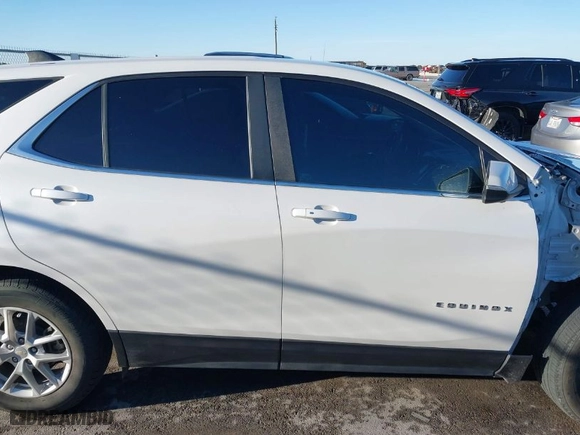 2022 Chevrolet Equinox LT with VIN 2GNAXKEV9N6104136, listed as a IAAI auction lot 41387595 with 76,209 mi miles. Bid and sale history available at carsss.com. Image 14.