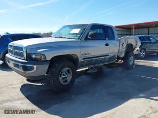 2001 Dodge Ram 1500 with VIN 3B7HF13Z31G209683, listed as a IAAI auction lot 41637791 with 135,455 mi miles. Bid and sale history available at carsss.com. Image 2.
