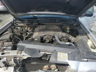 2001 Mercury Grand Marquis LS z VIN 2MEFM75W31X704781, wystawiony jako Copart lot #54613735 z przebiegiem 191 323 mil mil oraz Szkody całkowita. Historia ofert i sprzedaży dostępna na DreamBid. Obrazek 11.