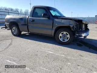 2000 GMC New Sierra 1500 SL with VIN 1GTEC14W6YZ113086, listed as a Copart auction lot 83333234 with 309,827 mi miles and Salvage Title. Bid and sale history available at carsss.com. Image 4.