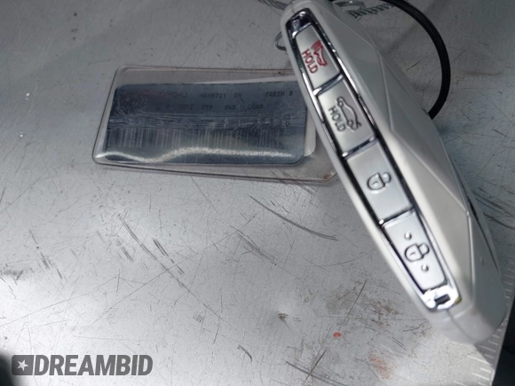 2025 Genesis G70 2.5T with VIN KMTG34SC0SU153835, listed as a IAAI auction lot 42586687 with 17,312 mi miles and . Bid and sale history available at DreamBid. Image 11.