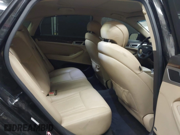 2017 Genesis G80 3.8L z VIN KMHGN4JE4HU175479, wystawiony jako IAAI lot #42161608 z przebiegiem 118 066 mil mil oraz . Historia ofert i sprzedaży dostępna na DreamBid. Obrazek 8.