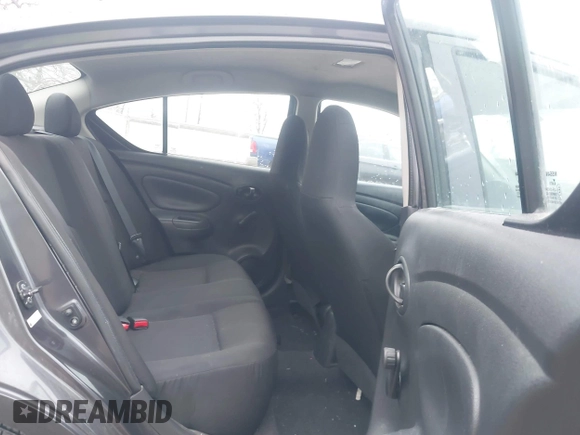 2015 Nissan Versa SV with VIN 3N1CN7AP6FL915324, listed as a IAAI auction lot 41950266 with 114,006 mi miles. Bid and sale history available at carsss.com. Image 8.