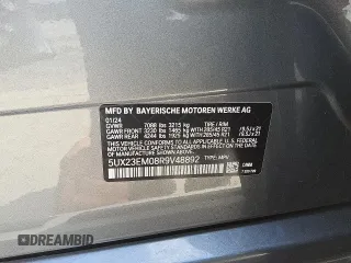 2024 BMW X7 xDrive40i z VIN 5UX23EM08R9V48892, wystawiony jako Copart lot #56059665 z przebiegiem 28 430 mil mil oraz Tytuł czysty. Historia ofert i sprzedaży dostępna na DreamBid. Obrazek 13.