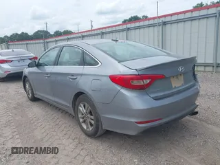 2016 Hyundai Sonata SE с VIN 5NPE24AFXGH367060, выставлен на аукционе IAAI как лот 42492315 с пробегом 198 065 миль миль и . История ставок и продаж доступна на DreamBid. Изображение 3.