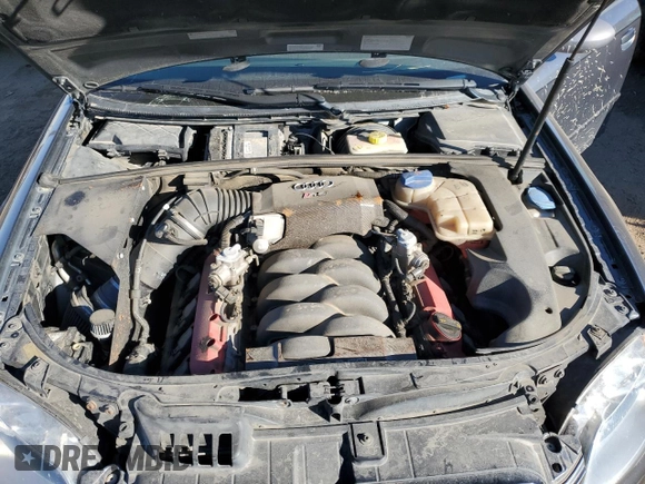 2008 Audi RS 4 z VIN WUADU78E18N901135, wystawiony jako Copart lot #78098074 z przebiegiem 129 435 mil mil oraz Tytuł czysty. Historia ofert i sprzedaży dostępna na DreamBid. Obrazek 11.
