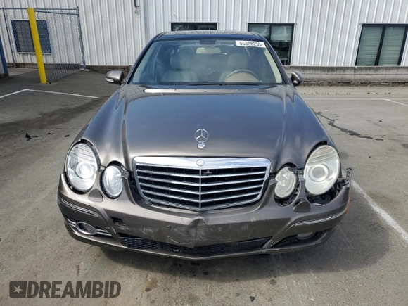 2008 Mercedes-Benz E 350 Luxury z VIN WDBUF56X88B203203, wystawiony jako Copart lot #55388255 z przebiegiem 173 706 mil mil oraz Szkoda całkowita • Salvage title. Historia ofert i sprzedaży dostępna na DreamBid. Obrazek 5.