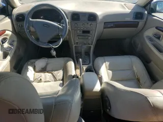 2004 Volvo V40 z VIN YV1VW27524F027635, wystawiony jako Copart lot #76744664 z przebiegiem 130 302 mil mil oraz Tytuł czysty. Historia ofert i sprzedaży dostępna na DreamBid. Obrazek 9.
