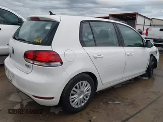 2014 Volkswagen Golf с VIN WVWDB7AJ5EW007199, выставлен на аукционе IAAI как лот 42473466 с пробегом 135 174 миль миль и . История ставок и продаж доступна на DreamBid. Изображение 4.