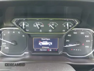 2019 GMC Sierra 1500 SLT z VIN 3GTU9DED4KG197425, wystawiony jako IAAI lot #42105713 z przebiegiem 103 061 mil mil oraz . Historia ofert i sprzedaży dostępna na DreamBid. Obrazek 7.