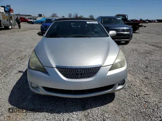 2005 Toyota Solara SE z VIN 4T1FA38P15U053313, wystawiony jako Copart lot #52232475 z przebiegiem 73 133 mil mil oraz Szkoda całkowita • Salvage title. Historia ofert i sprzedaży dostępna na DreamBid. Obrazek 5.