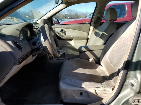 2005 Chevrolet Malibu with VIN 1G1ZS52815F136703, listed as a Copart auction lot 42378155 with 386,958 mi miles and Salvage Title. Bid and sale history available at carsss.com. Image 7.